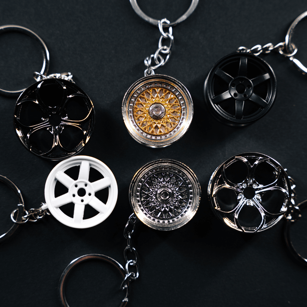 Металевий Брелок Racing 6