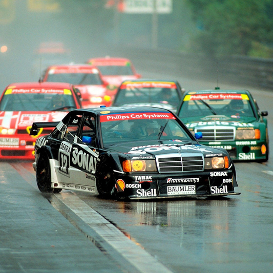 DTM: Технологічна війна, що перевершила Формулу-1